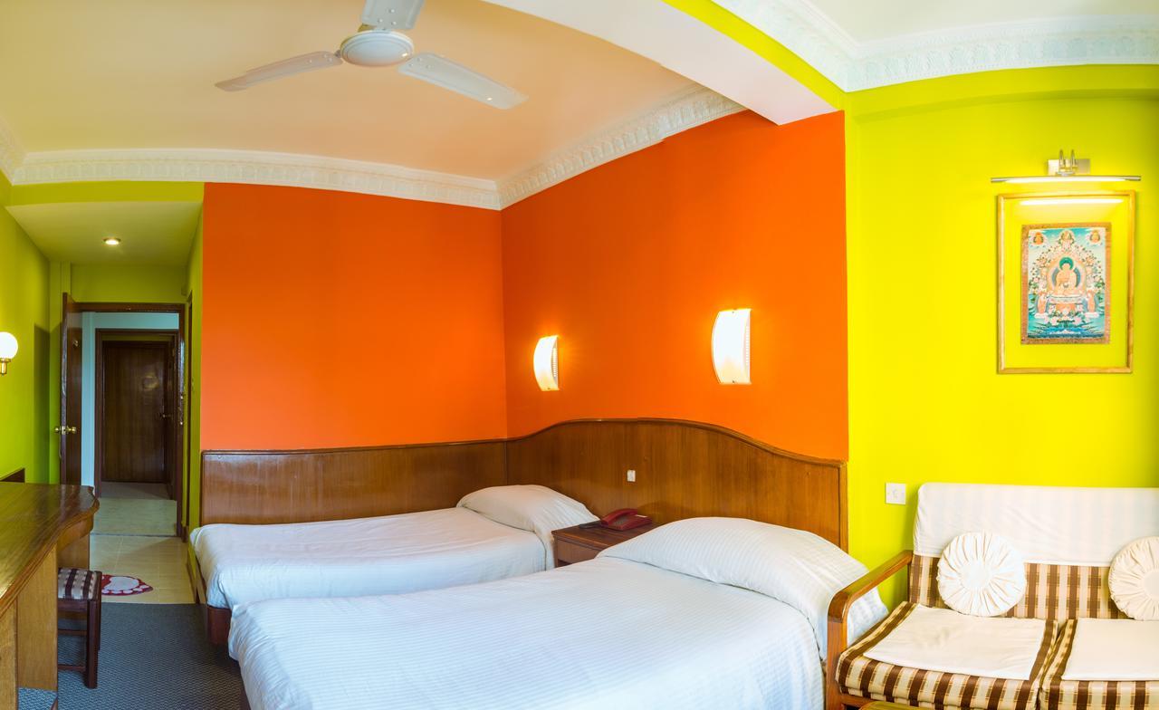 Harati Manor Inn Катманду Экстерьер фото